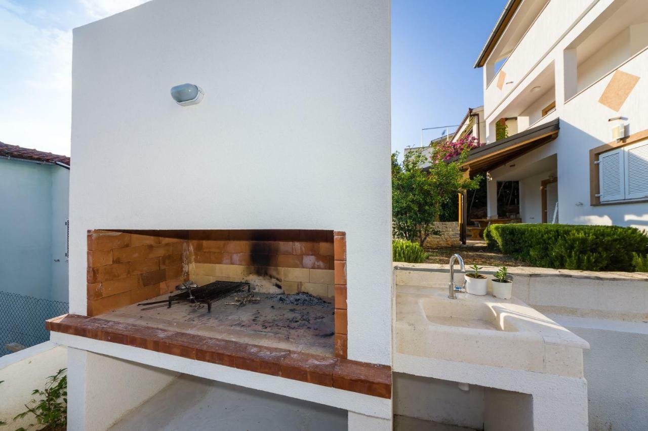 Apartamento Sestrice Drage Exterior foto